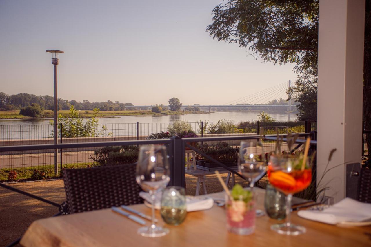 舍纳贝克 Weltrad Am Fluss Restaurant & Quartier酒店 外观 照片